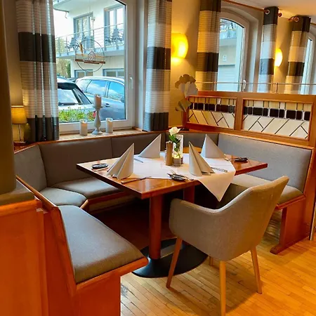 Hotel Wilhelmshoehe 3*