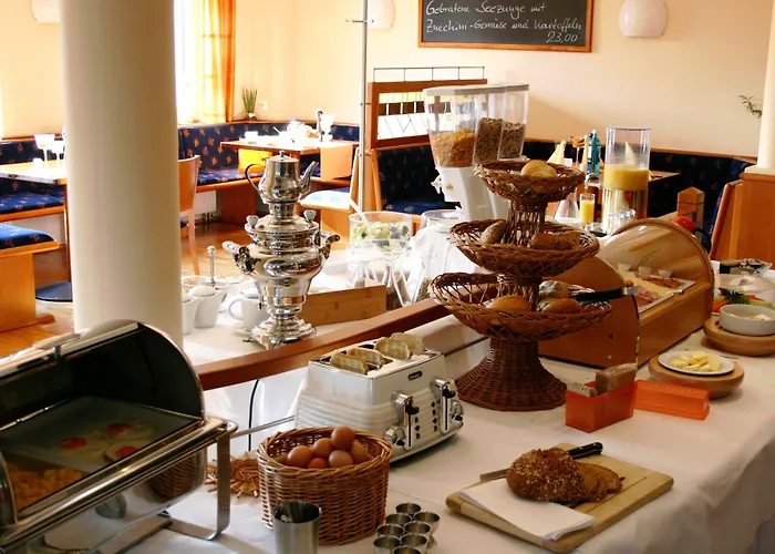 Wilhelmshoehe מלון