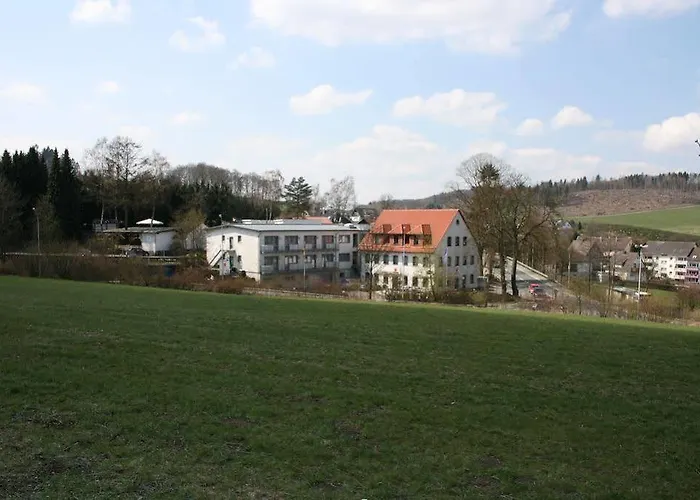 Wilhelmshöhe 3*